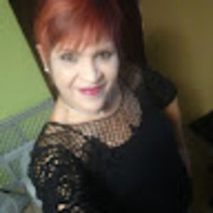 Meet your Posher, Iris